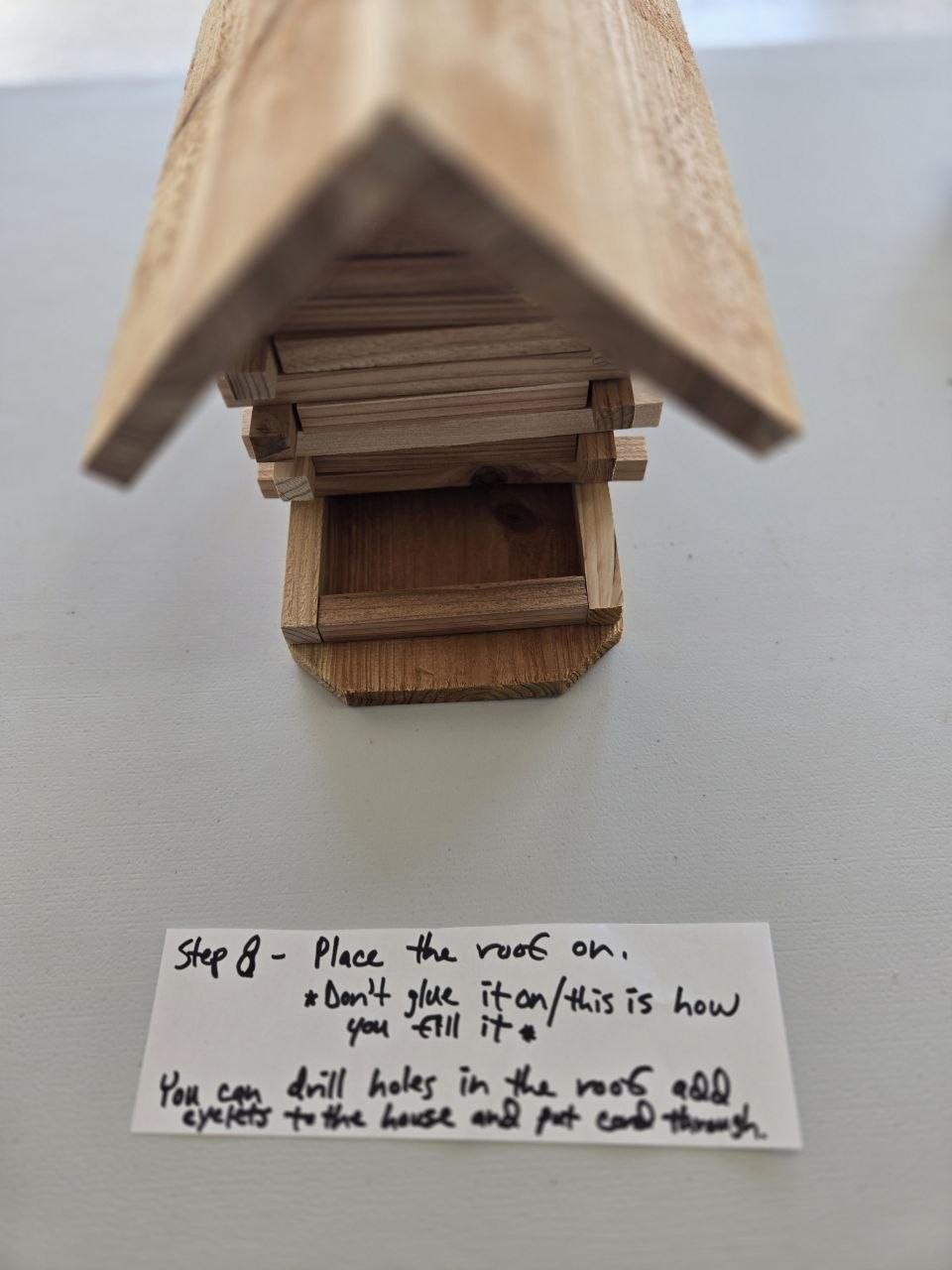 Finished bird feeder detail